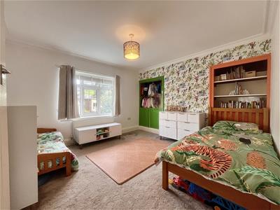 Picture 12